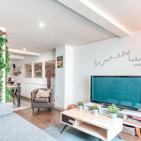 Guestready - Superbe Maison De Ville Duplex Lyon Exterior photo